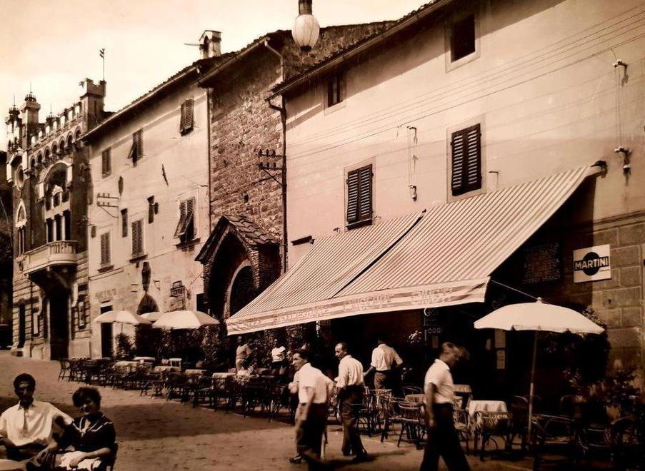 Piazza Giusti come la Sala per far tornare la “movida” 