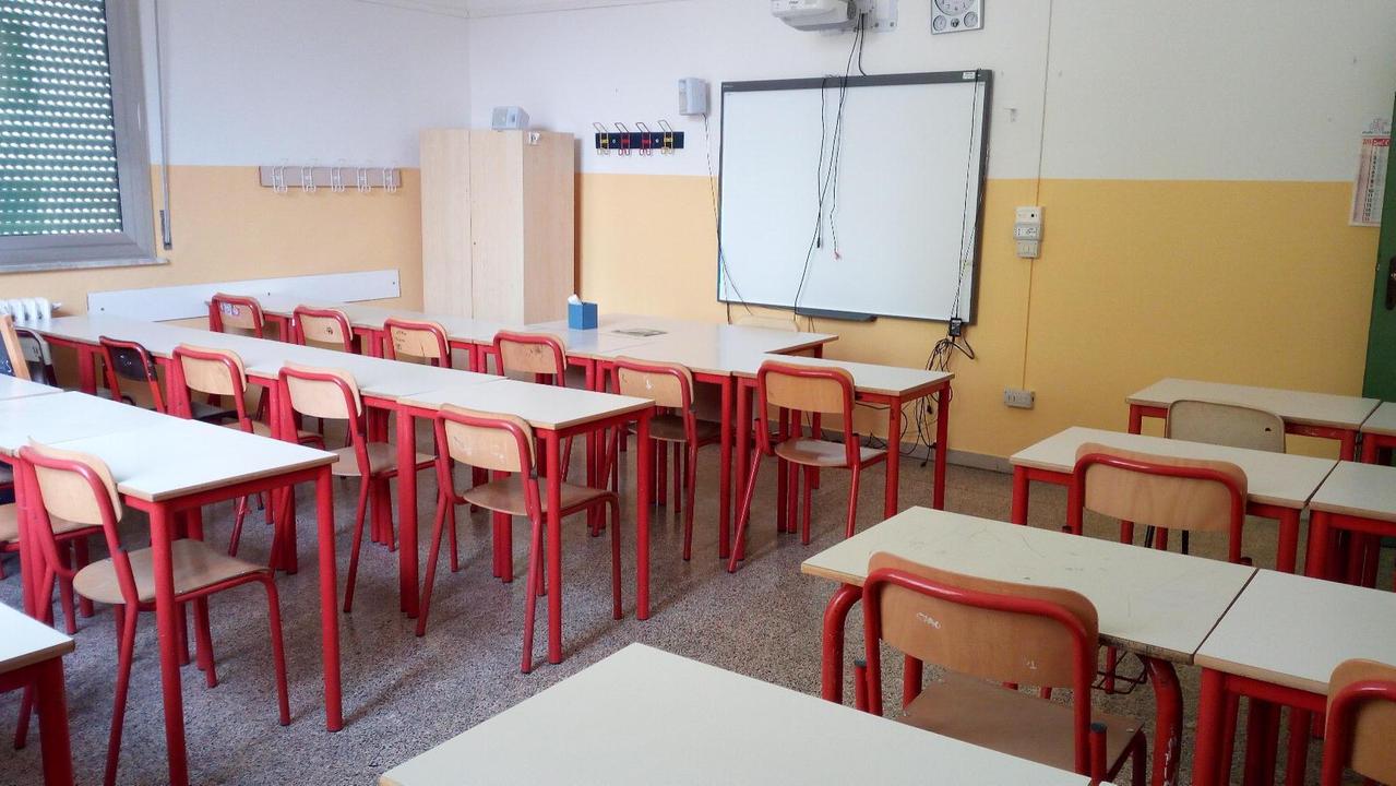 Punteggi falsi, licenziati dagli istituti di Camaiore due dipendenti