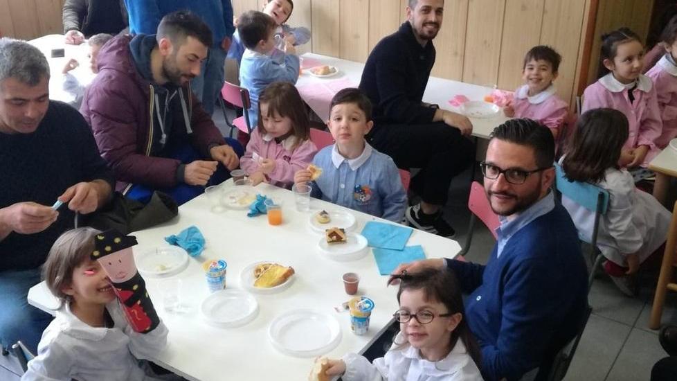 Bimbi in festa con i papà