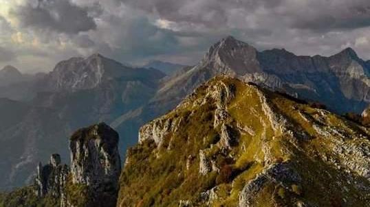 Gli imprenditori del marmo «Le cave non deturperanno il Monte Procinto»