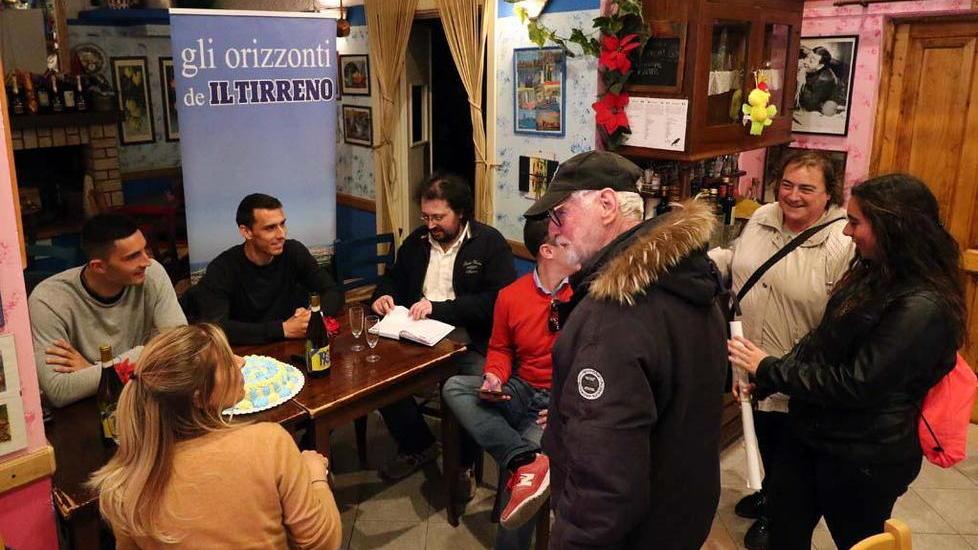 «Sole, mare e tifo: Carrara ci ha stregato»