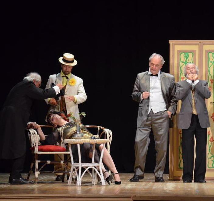 La commedia di Feydeau per restaurare l’organo antico