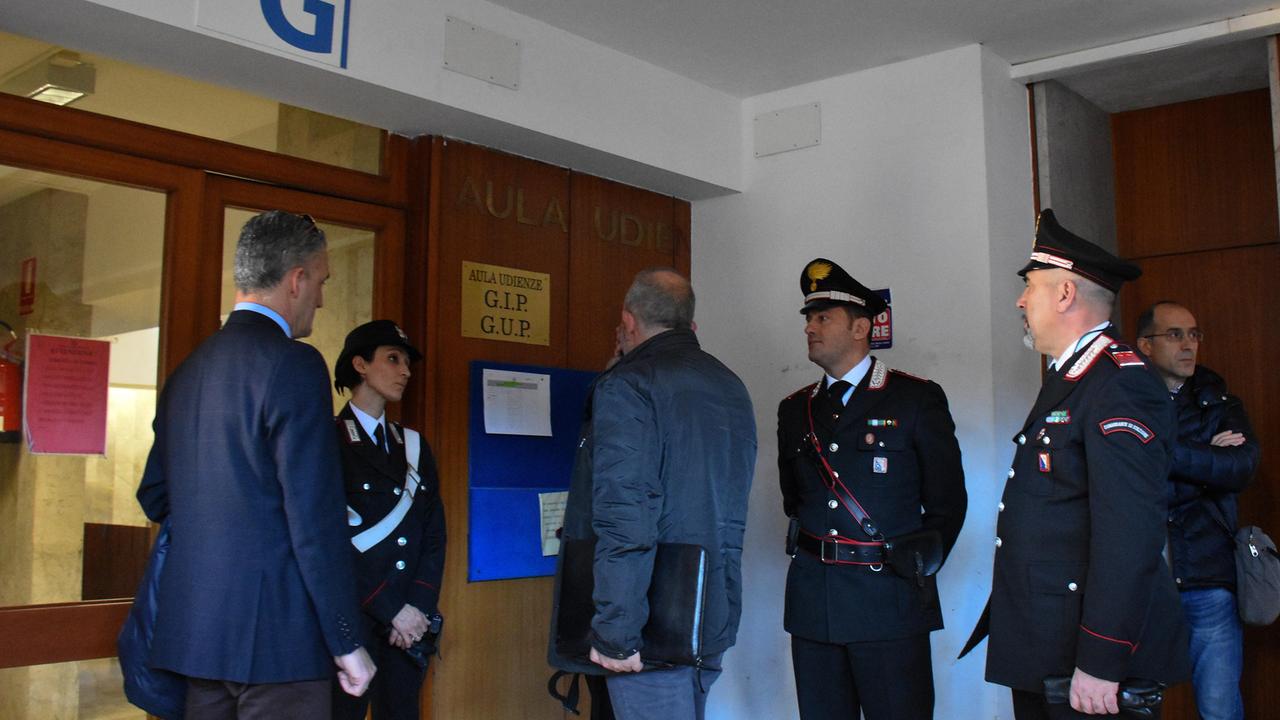 Sparatoria di Follonica: rito abbreviato per padre e figlio