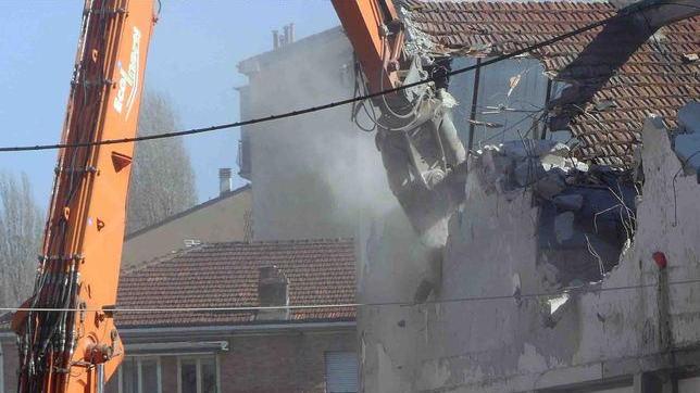 L’addio al Nord Ovest Parte la demolizione