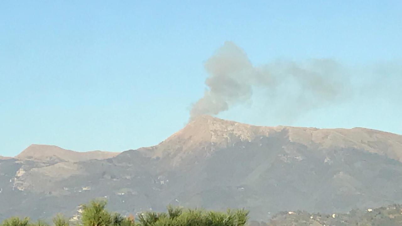 Domato l'incendio sul monte Prana