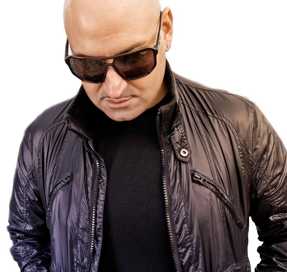 Il dj Federico Scavo festeggia il compleanno alla Capannina 
