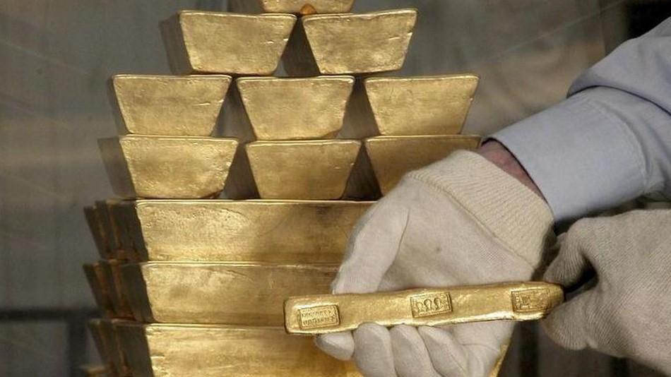 Aprono la cassaforte e rubano un lingotto d'oro e altri gioielli Il Tirreno Aprono la cassaforte e rubano un lingotto d'oro e altri gioielli Il Tirreno