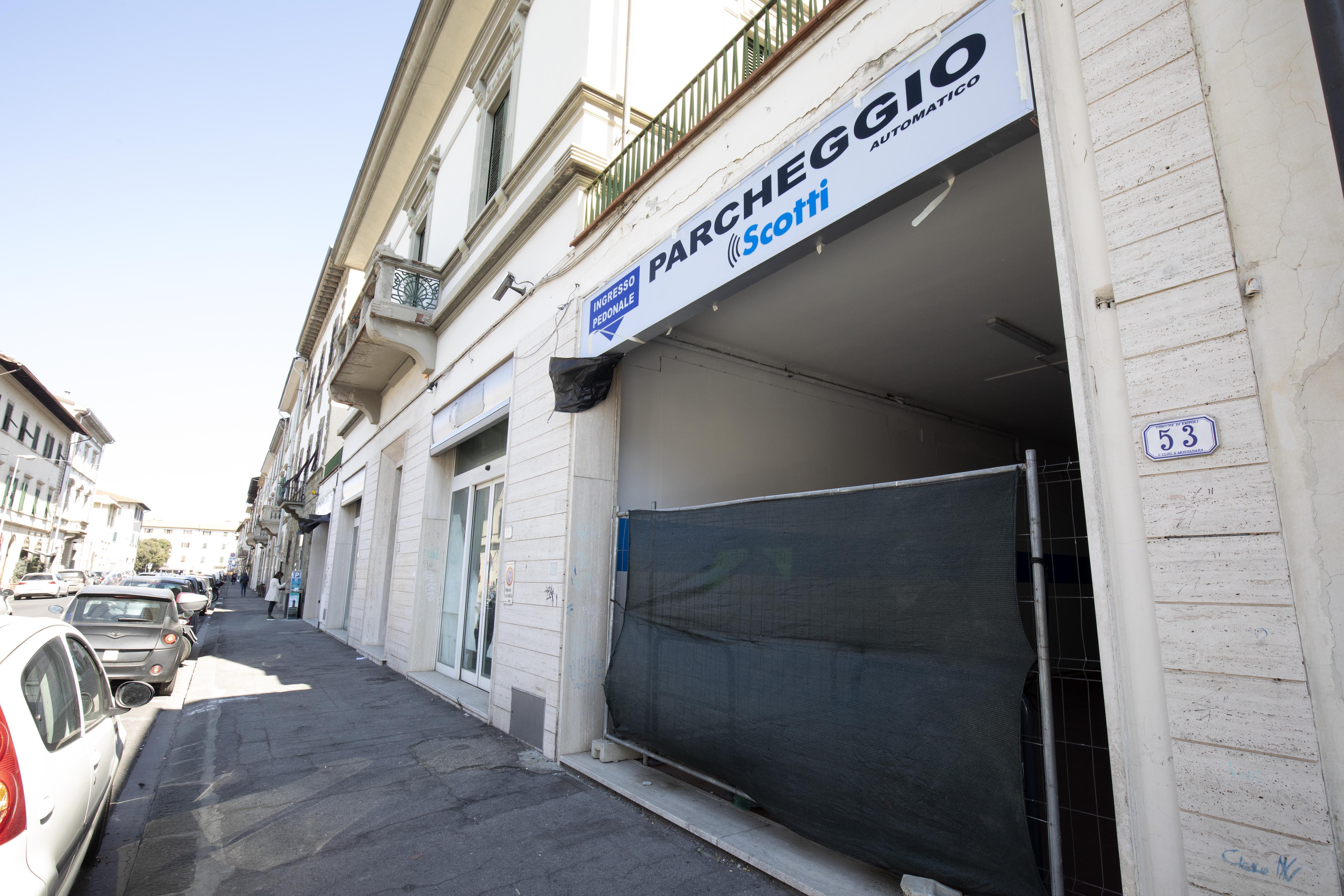 Al posto della concessionaria arriva il primo parcheggio privato 