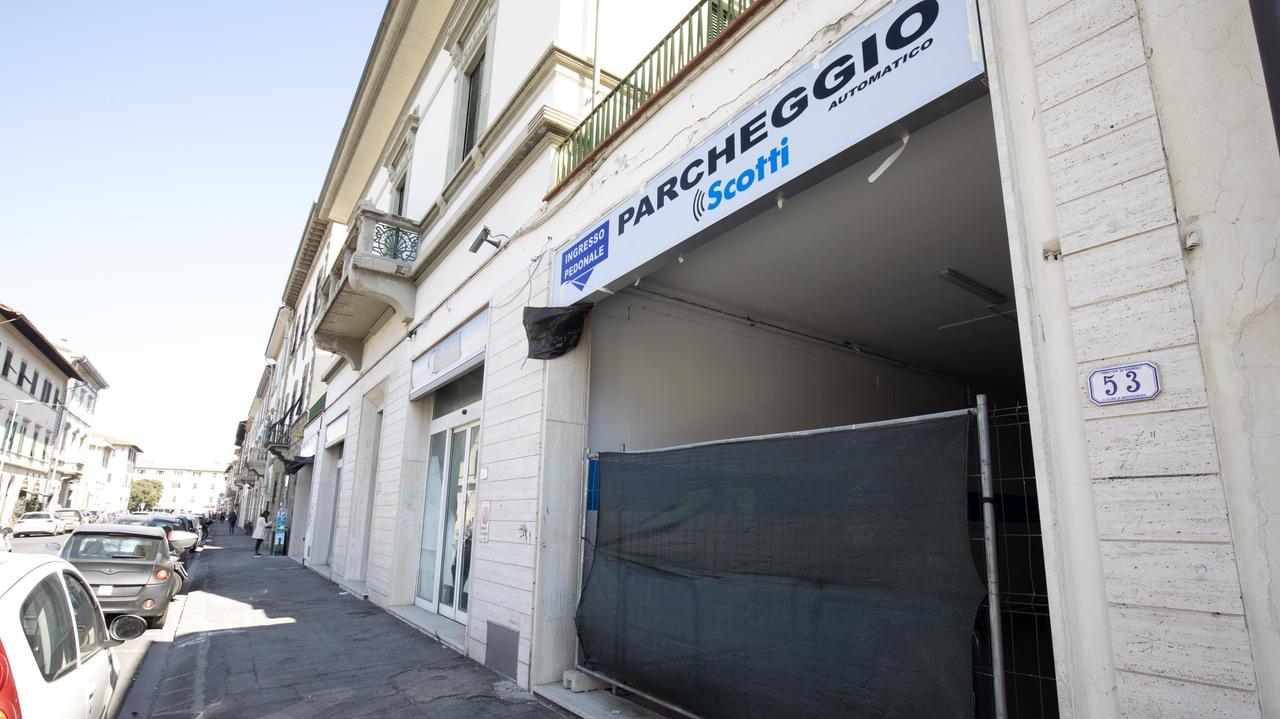 Al posto della concessionaria arriva il primo parcheggio privato