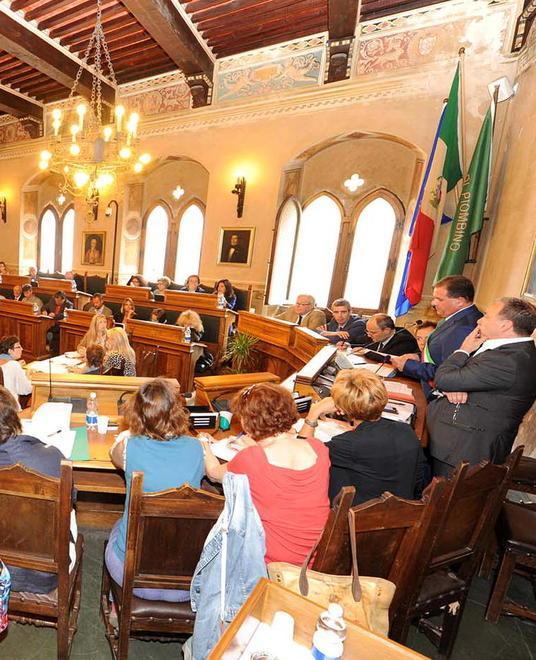 Tari, tra i non residenti a Piombino la metà evade la tariffa rifiuti 