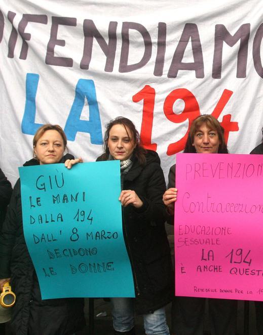 La mozione anti aborto approda in consiglio L’ira delle associazioni 