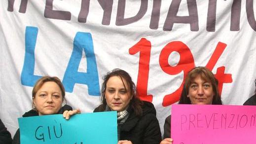 La mozione anti aborto approda in consiglio L’ira delle associazioni
