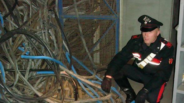 Rubava rame dentro la Magona arrestato di notte dai carabinieri