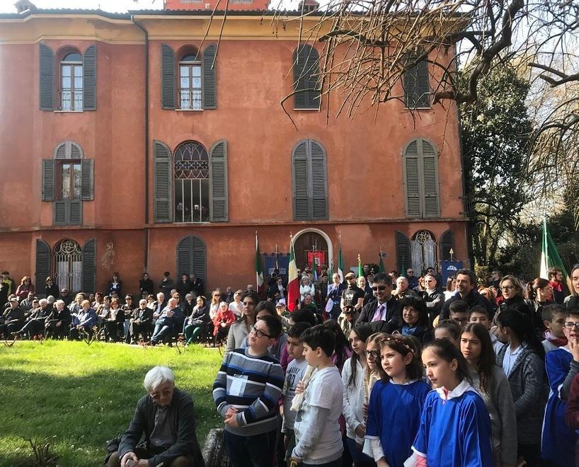 Operazione Tombola centinaia di persone alla commemorazione 