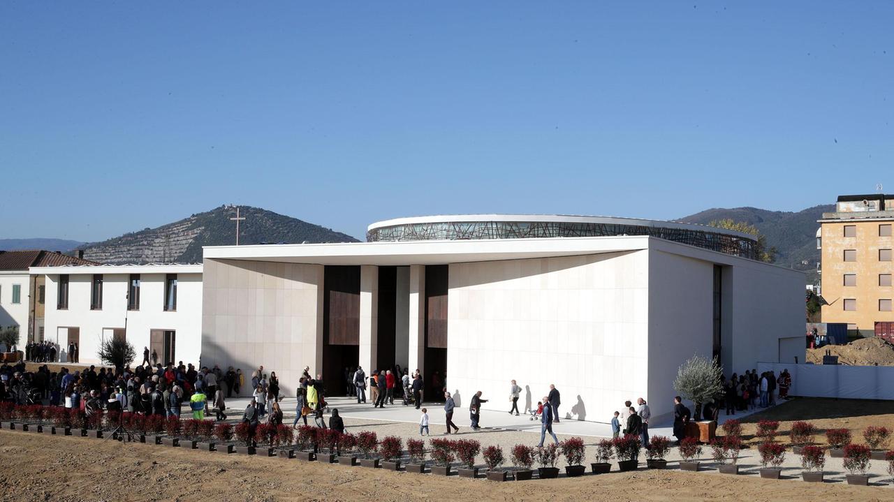 Cintolese in festa per la nuova chiesa