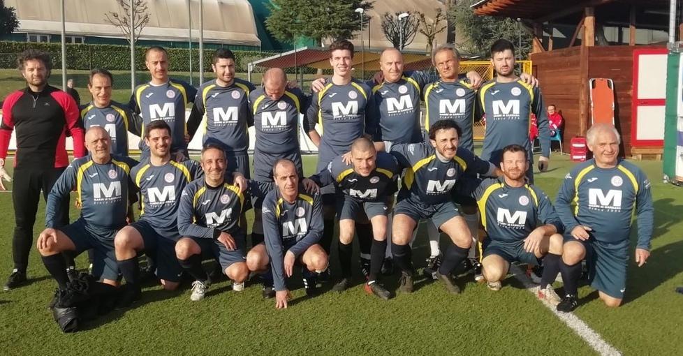 Ginesi e Covelli castigano Bergamo, è primato nel girone