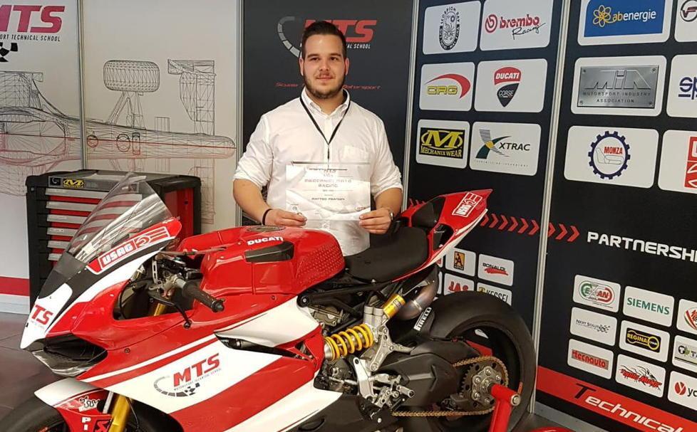 Dall’istituto Mattei alla moto di Valentino Il sogno di Matteo è diventato realtà 