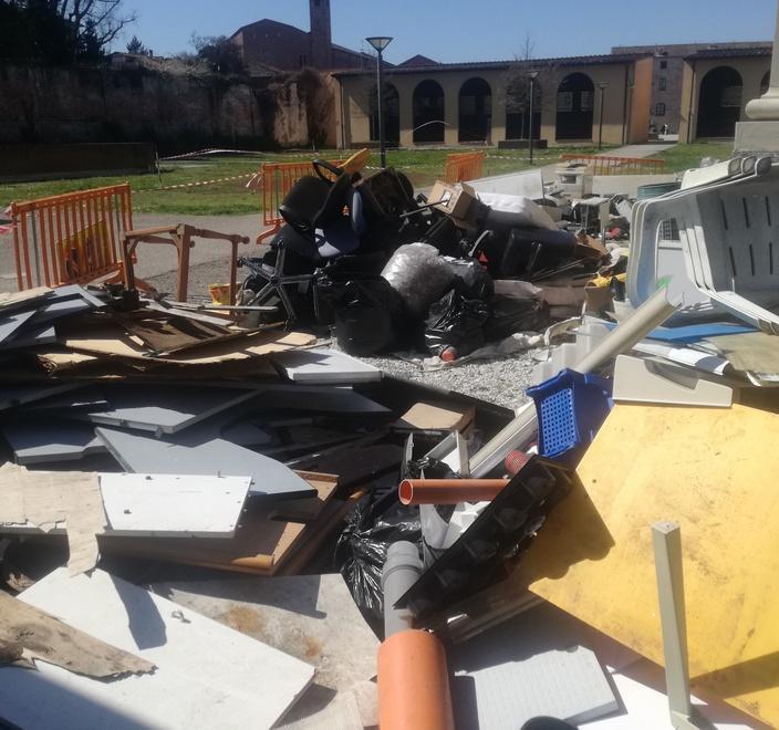 Discarica alla Bacchettoni: i materiali sono della Metro 