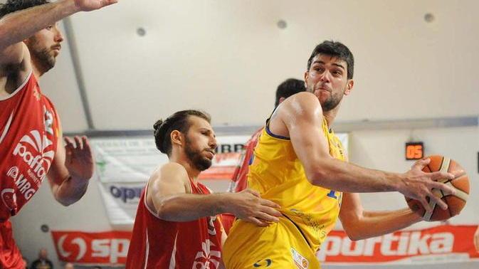 Golfo sconfitto ma coccolato dal suo coach