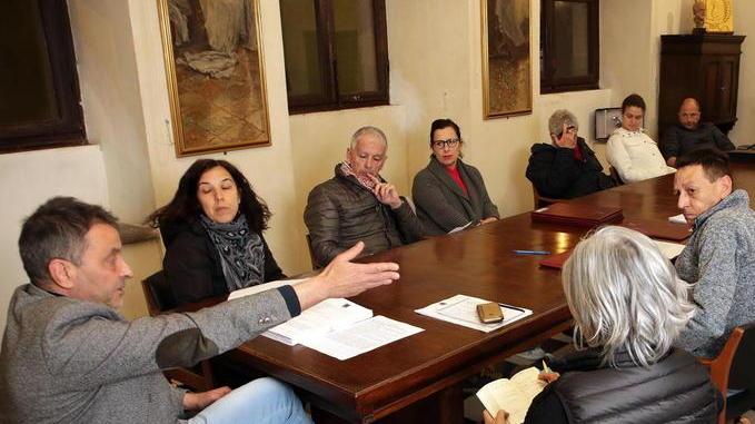 La conferenza stampa del sindaco Oreste Giurlani e della giunta ieri a Palazzo del Vicario (Foto Nucci)