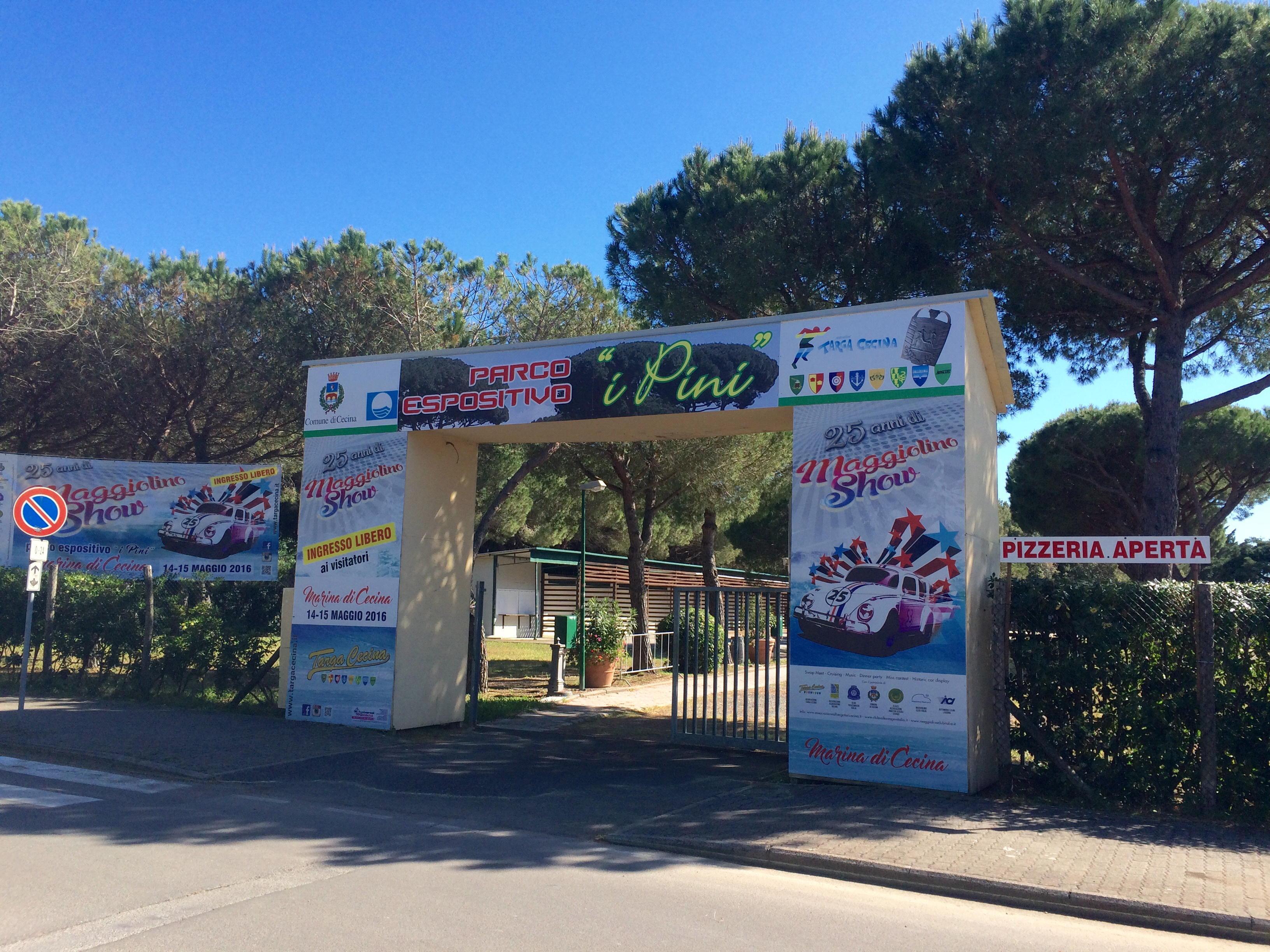 L'ingresso del parco della Cecinella