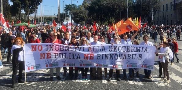 I «no geotermia» in corteo a Roma per l’ambiente 