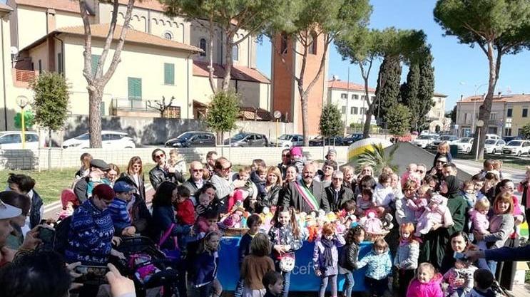 Centinaia di Pigotte ai bimbi di uno e due anni fatte a mano dalle nonne