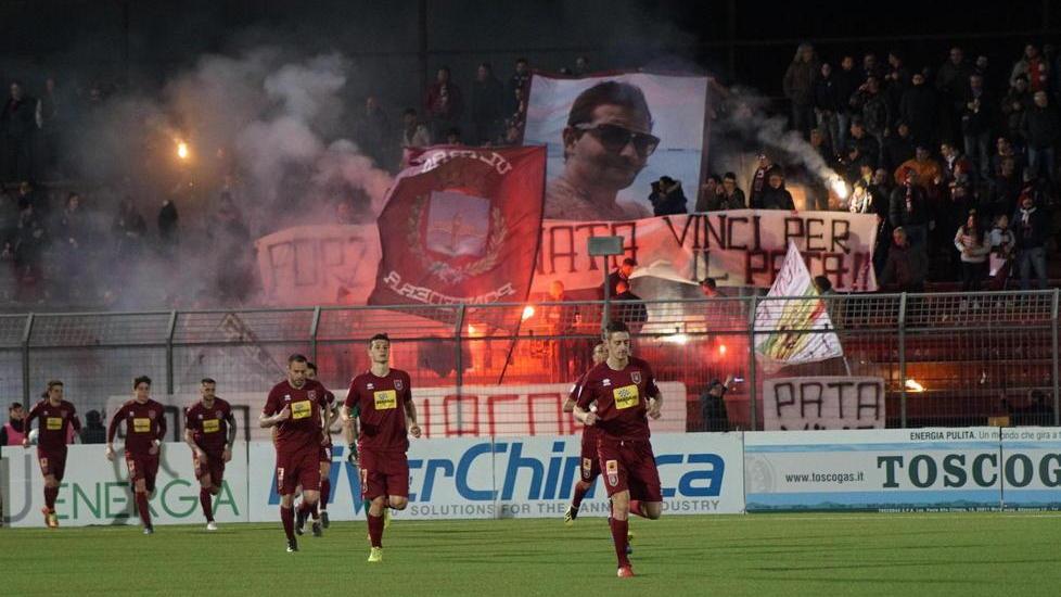 Il Pontedera regala ai suoi tifosi la partita con il Cuneo Ingresso gratuito allo stadio