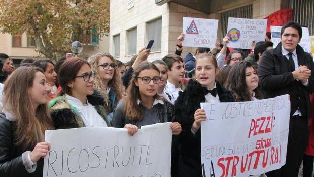 Slitta a settembre il trasloco delle aule dell’Alberghiero