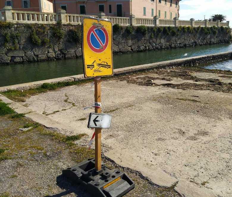 Laguna, inizia la pulizia dei canali