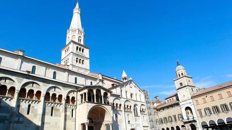Duomo e Ghirlandina, tra Romanico e Gotico: una visita guidata gratuita 