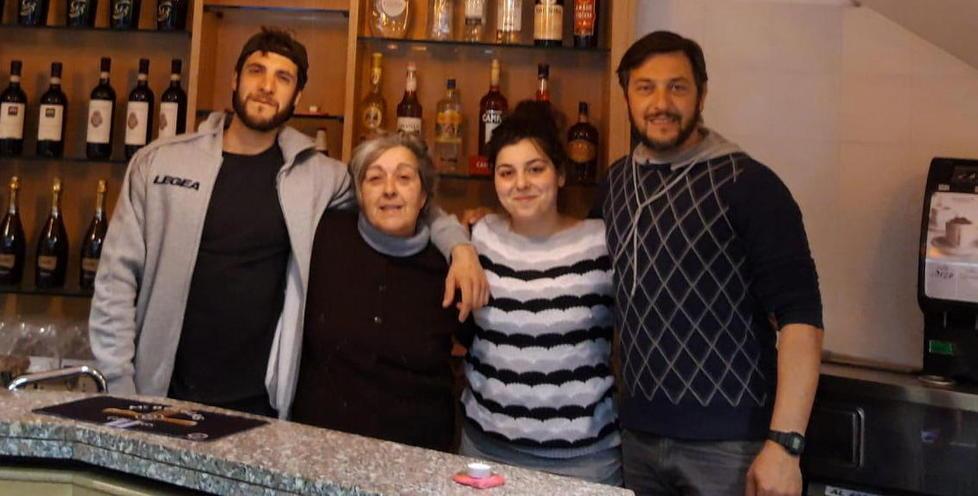 I quattro assunti dalla Cooper Pracchia: da sinistra Giovanni, Zelinda, Laura e Ferruccio