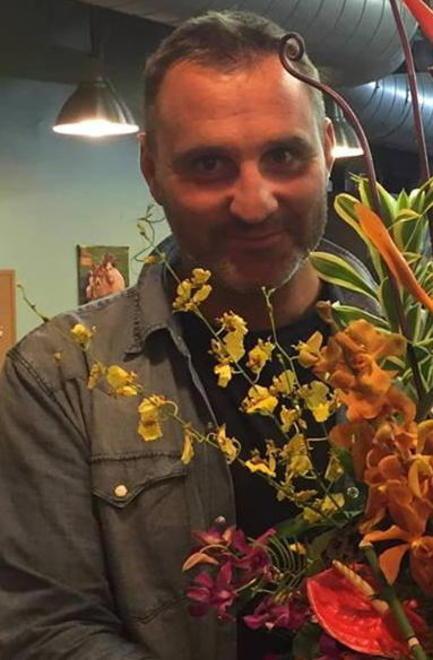 Piano del Quercione asfissiata dal traffico dei mezzi pesanti in barba ai divieti 