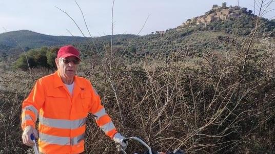 “Dusty”, spazzino per hobby Pronta per lui la benemerenza