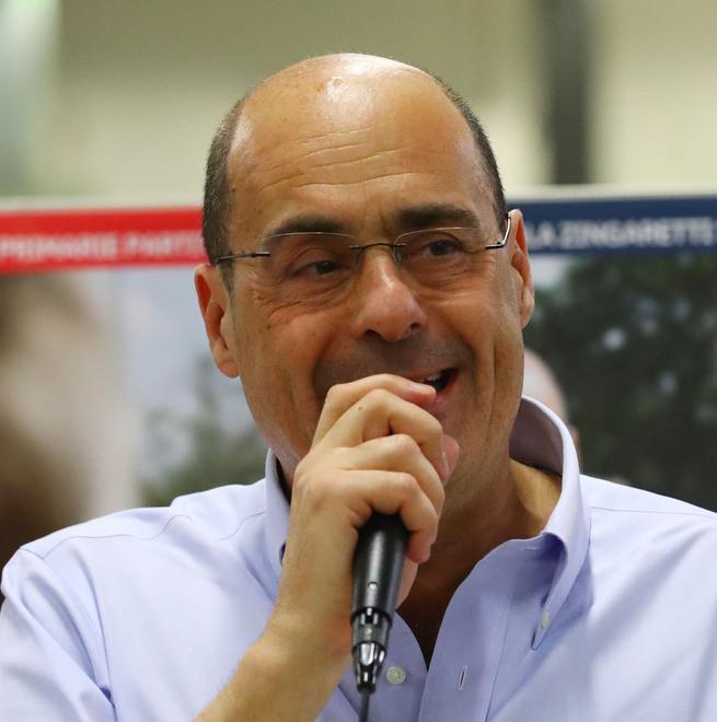 La campagna di Ganzerli passa anche dai bar E stasera c’è Zingaretti