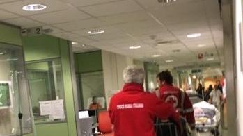 Si ribalta con il trattore: caviglia e costole rotte