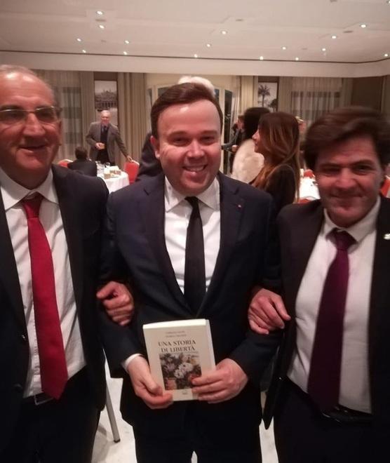 Al premier del Principato il libro di Andrea Vinchesi
