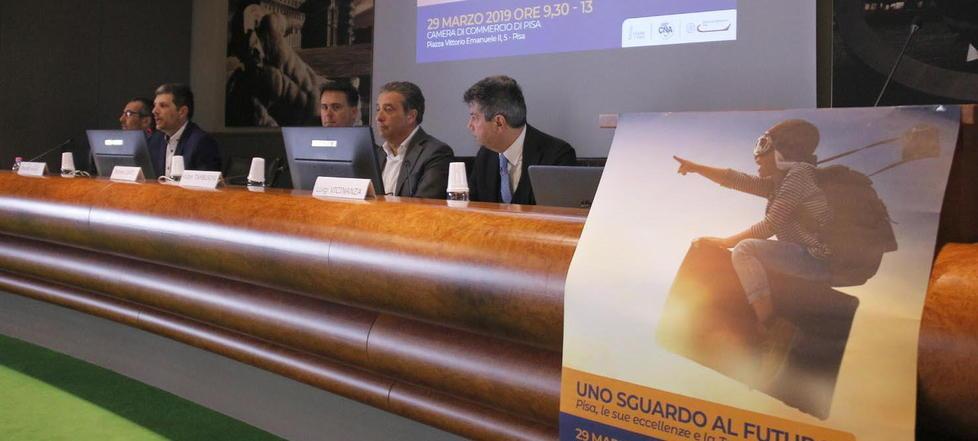 Lo sviluppo della costa toscana? Corre su un binario che ancora non c’è