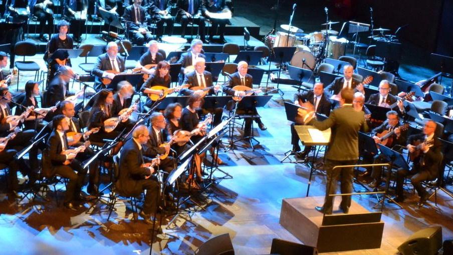 Due ensemble e 50 mandolini per un viaggio in tre secoli di note