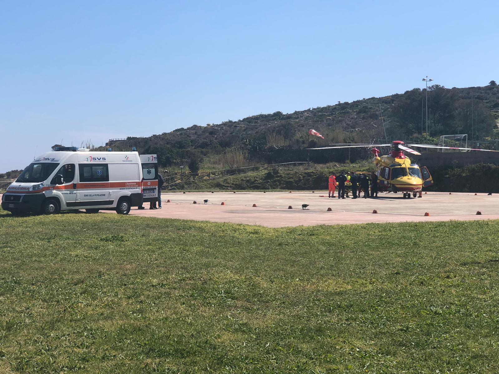 Concorrente cade durante la corsa "estrema" a Capraia