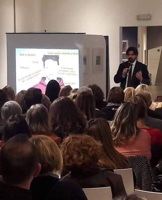 Bullismo, l’altolà dello psicologo: «Si batte coinvolgendo il gruppo» 
