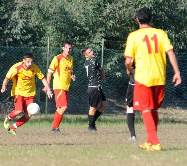 Oggi un menu a base di derby A Riotorto c’è il San Vincenzo e a Salivoli il Marciana Marina