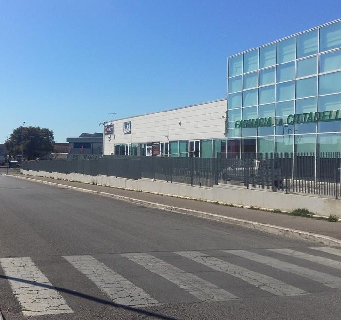 L’infermiera travolta dall’auto è in condizioni disperate