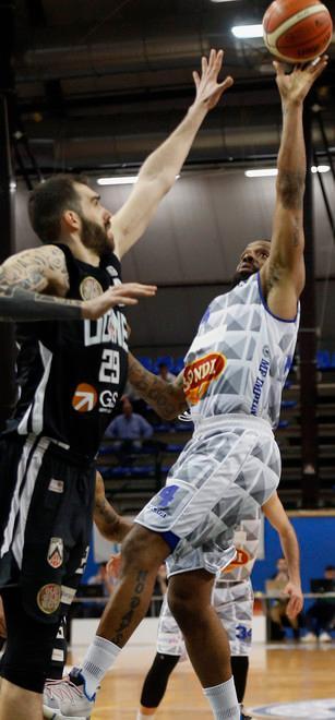 La Fortitudo sta vibrando e prova a spiccare il volo Il Kleb si mette in difesa 