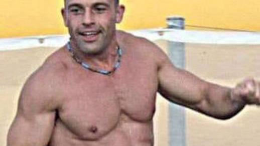 Malore improvviso, muore in casa un padre 44enne