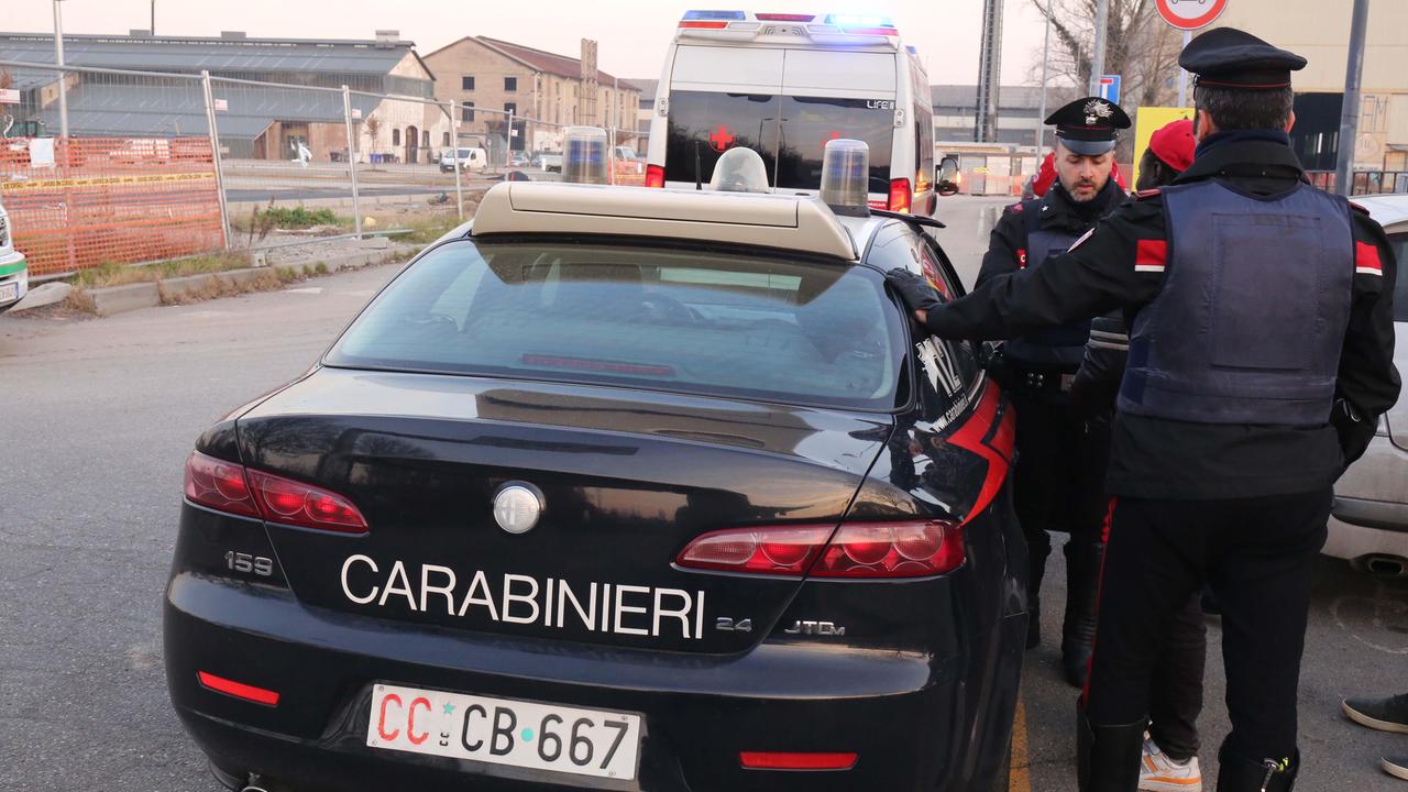Reggio Emilia, spaccio in piazzale Europa: sequestrato oltre mezzo etto di droga