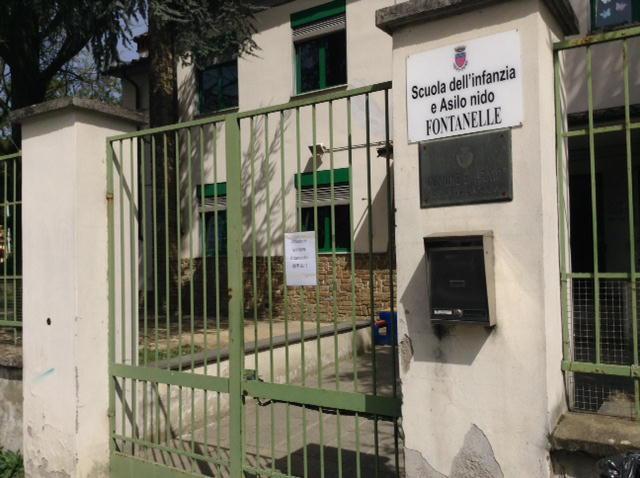 L'ingresso della scuola dell'infanzia e asilo nido di Fontanelle