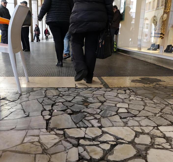 Angelo, colui che tutti i giorni va avanti e indietro per pulire 