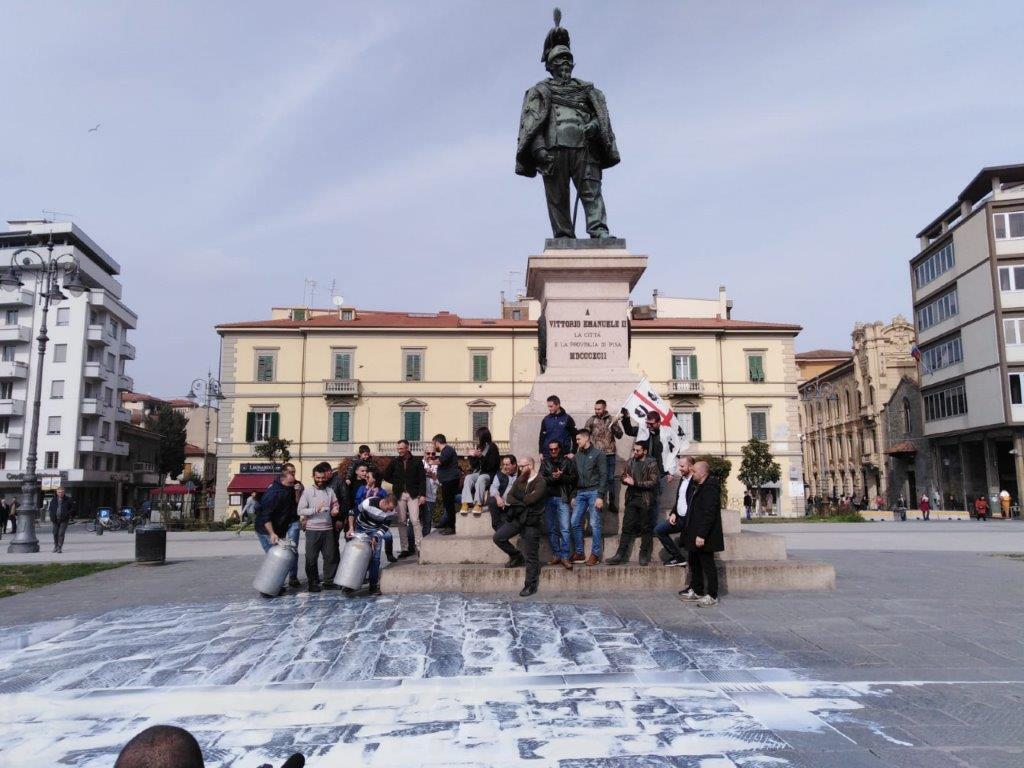 Latte: Toscana, bandi per il rilancio ovino-caprino