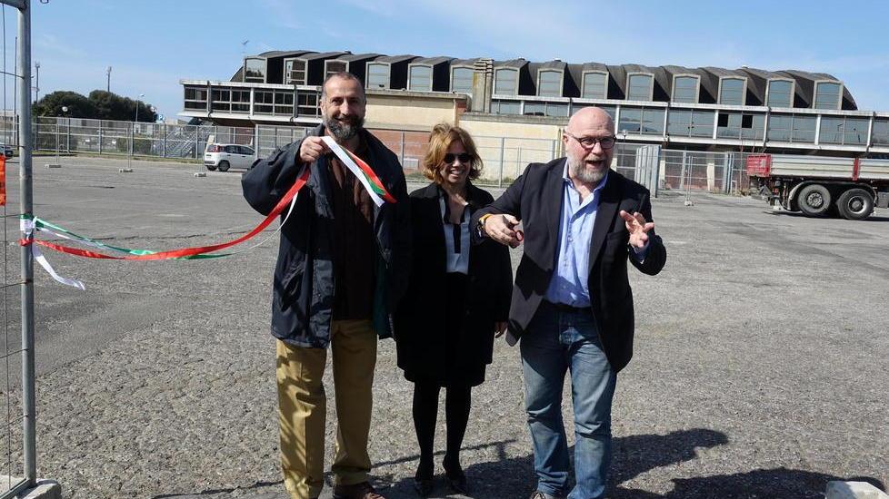 Sarà pronto in 7 mesi il centro del riuso (al posto dei parcheggi)